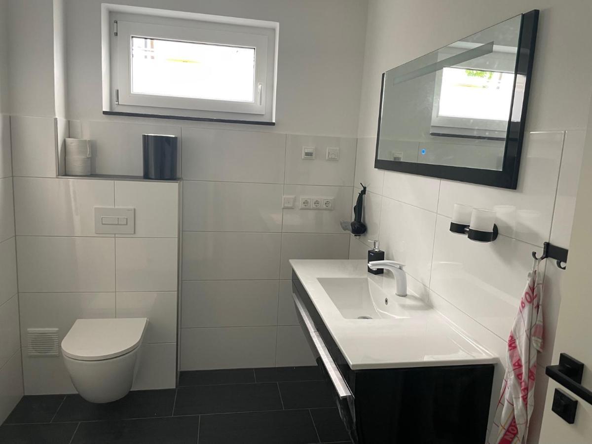 Apartments Saaldorf-Ferienhaus Mit 6 Apartments 45Qm-120Qm Direkt Am Thueringer Meer-Bleilochtalsperre Bad Lobenstein Dış mekan fotoğraf